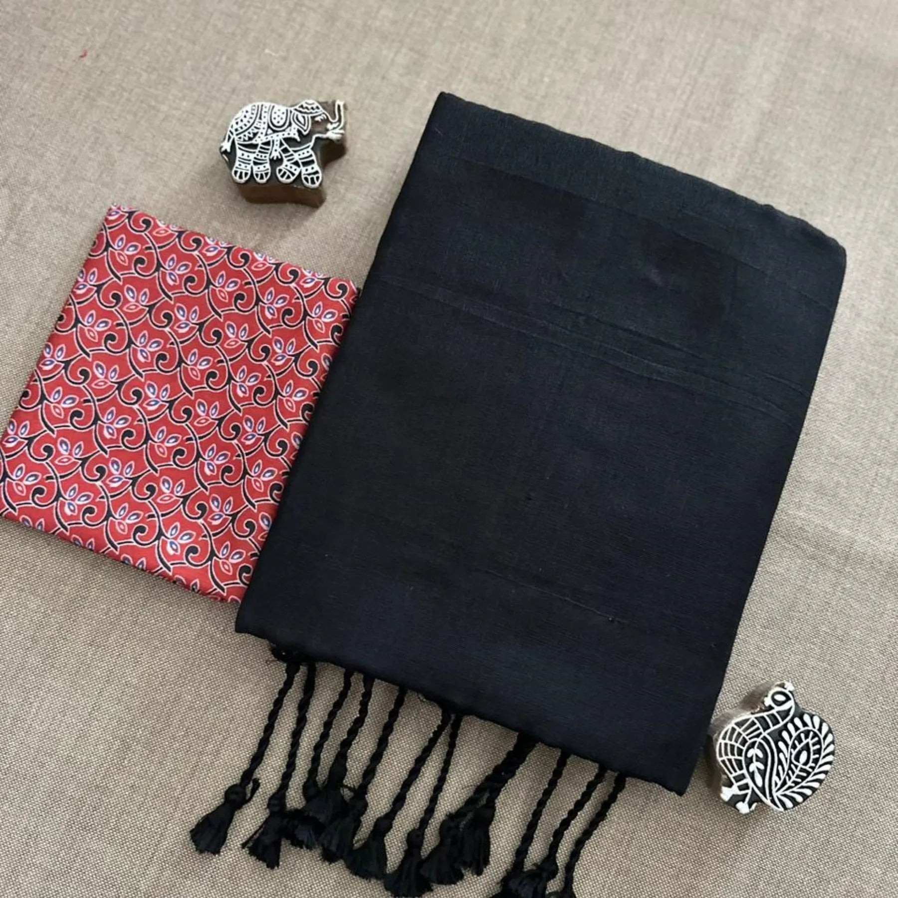 Black Khadi Cotton Saree With Leaf Print Blouse